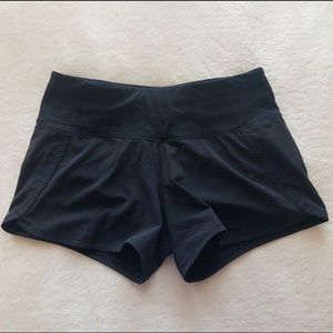 Lululemon High Rise Speed Up Shorts